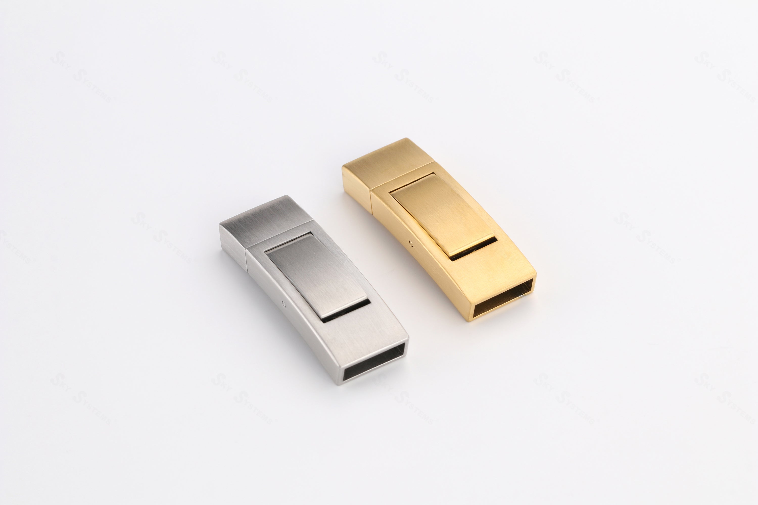 Stainless Steel | Push Clasp CCA